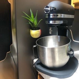 Professional Series 5 Quart Bowl-Lift Stand Mixer